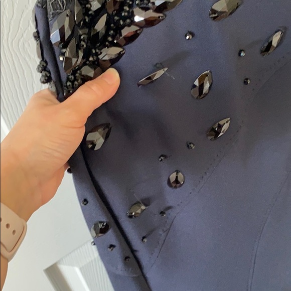 Beaded stretch/lace mermaid like styleevening gown - Picture 5 of 16